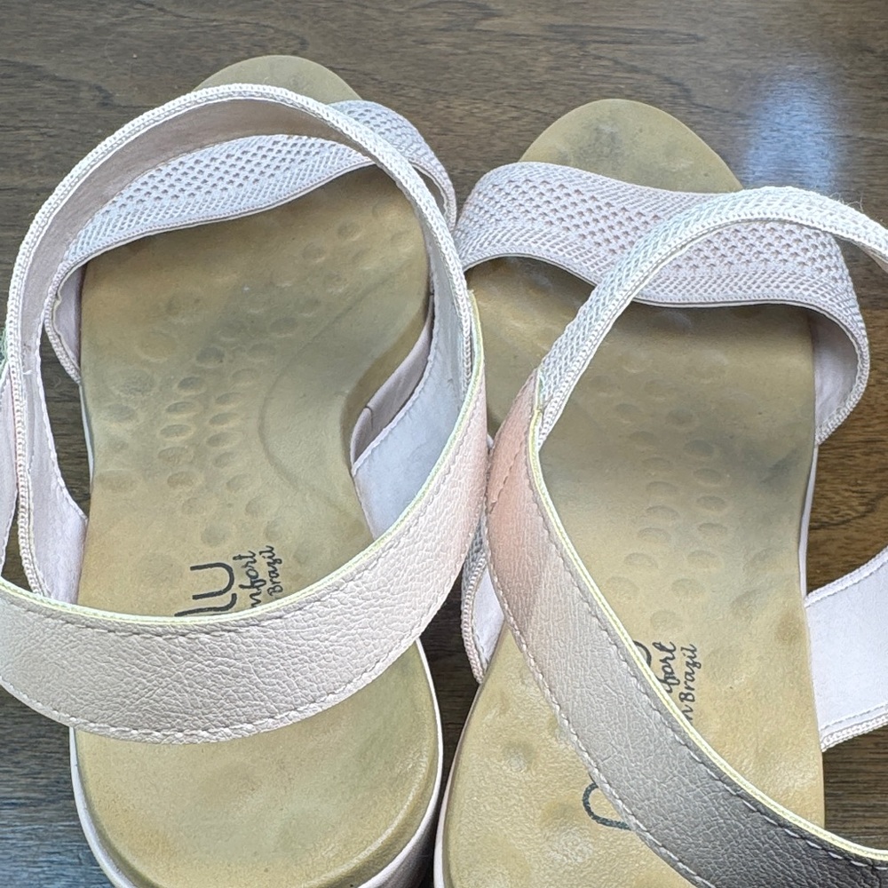Malu Super Comfort Pink Wedge Sandals w/ Stretchy Woven Straps, US sz 10 - Picture 7 of 14